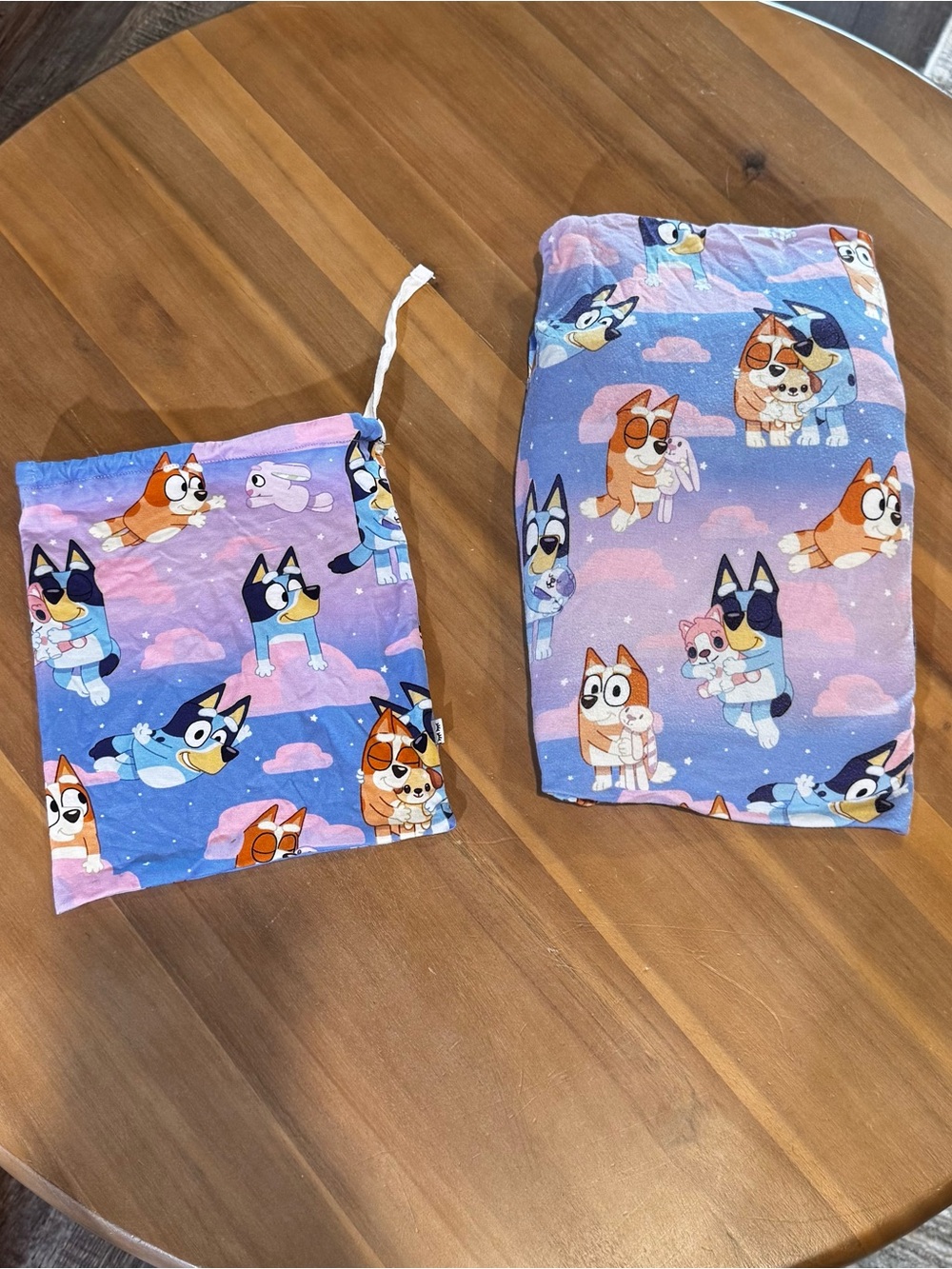 Little Sleepies Bluey Pink Sleepytime crib sheet 
- Standard